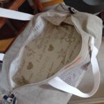 intérieur doublé en tissu épais également